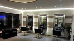 Salon Larouge