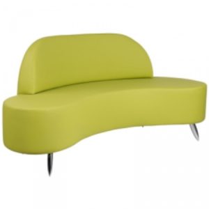 Moderne grüne Couch mit organischer Form und Metallbeinen