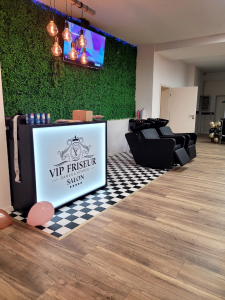 VIP FRISEUR SALON Rötgelsbüttel eingerichtet von A-Z Friseurdesign