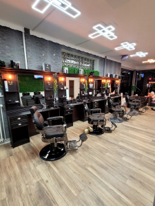 VIP FRISEUR SALON Rötgelsbüttel eingerichtet von A-Z Friseurdesign