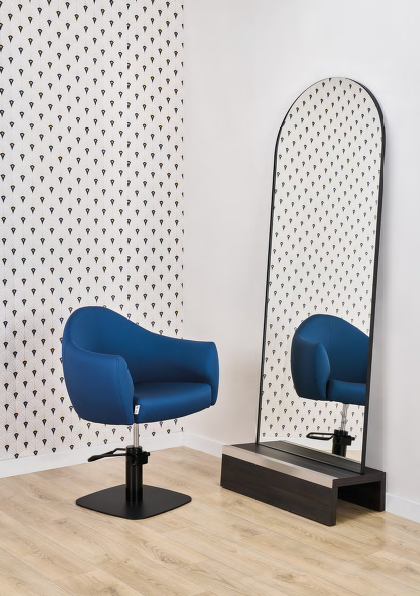 Friseurstuhl Audrey * Friseurplatz Gemma