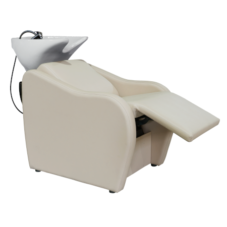 Frisör-Waschbeckenstuhl mit weißem Keramikbecken und beigem Polstersitz, ideal für komfortables Haarewaschen im Salon.