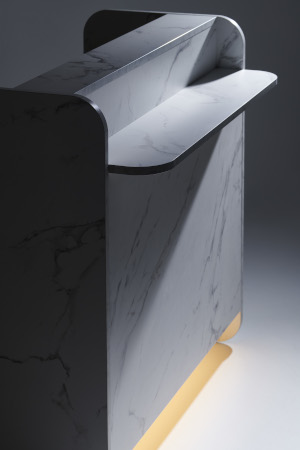 Empfangstheke Dina mit Taschenablage