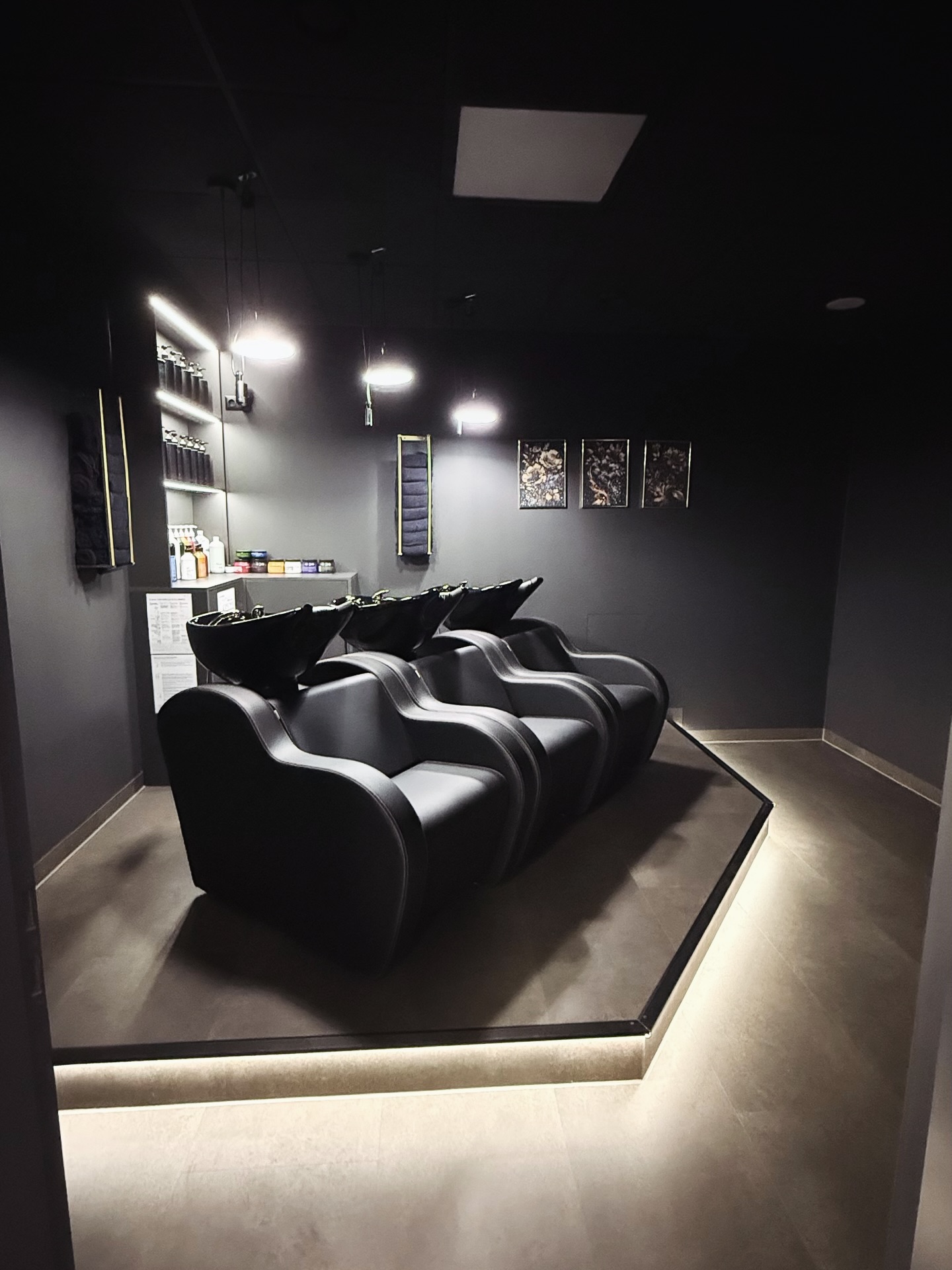 MJ PorQueNo Friseurwaschbecken Holly