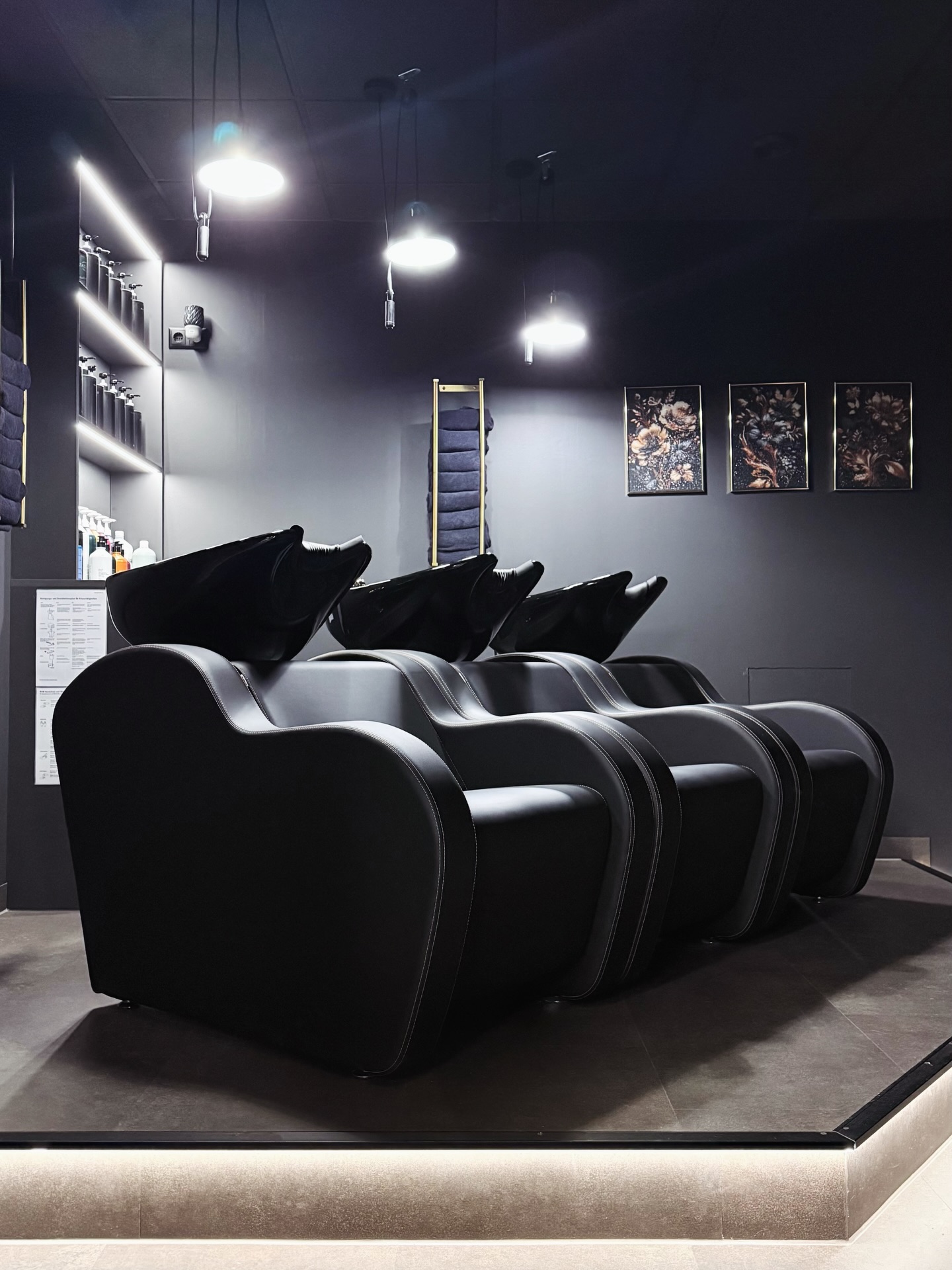 MJ PorQueNo Friseurwaschbecken Holly
